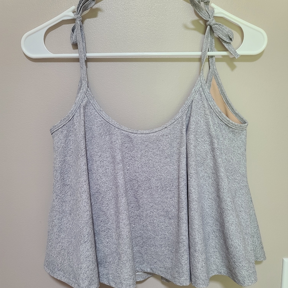 Kortni Jeane swing top heathered grey